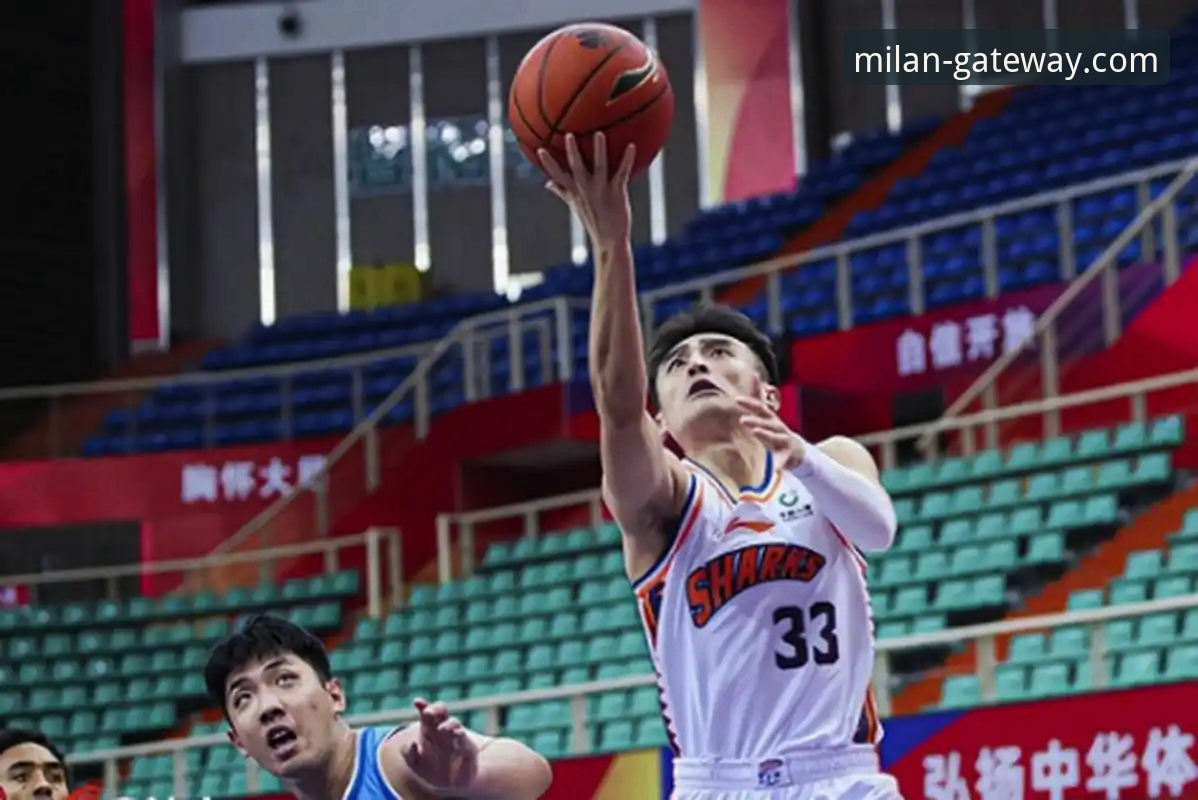 上海男篮十二连胜巩固榜首，米兰体育平台赛事深度解析